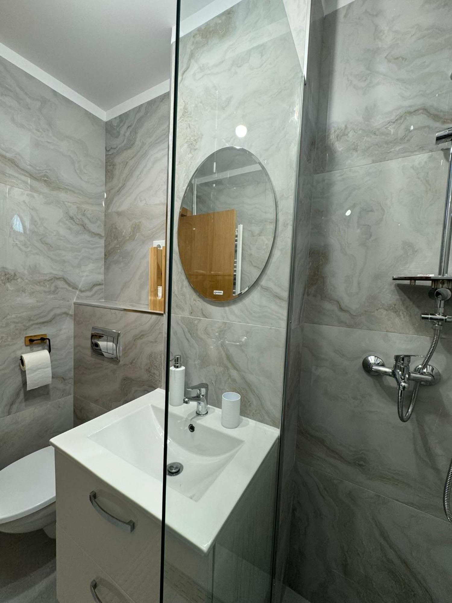 Apartament Central Râmnicu Vâlcea Eksteriør billede